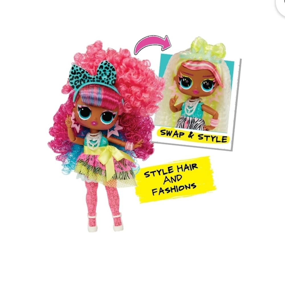 LOL Surprise Tweens Surprise Swap Curls-2-Crimps Cora Fashion Doll, 20+ Surprise - Picture 7 of 9
